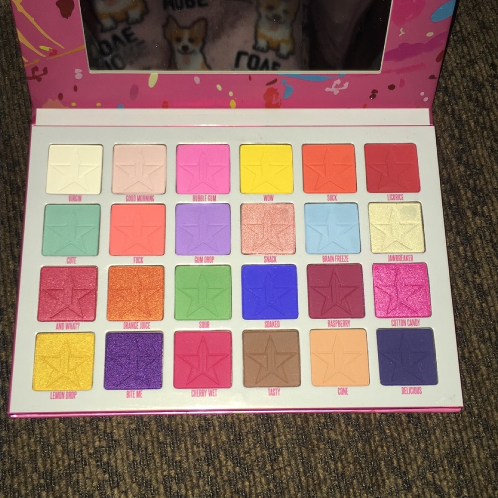 Makeup bundle! - Picture 6 of 8